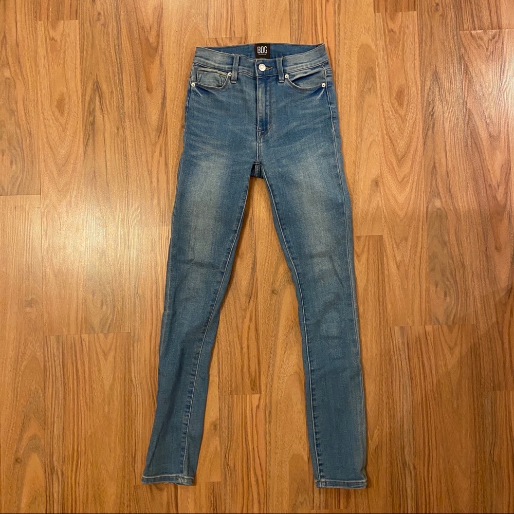 UO BDG Twig High-Rise Skinny Jeans - Picture 5 of 8